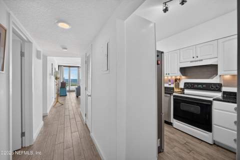 601 1st Street #2B, Jacksonville Beach FL - photo 7 of 46