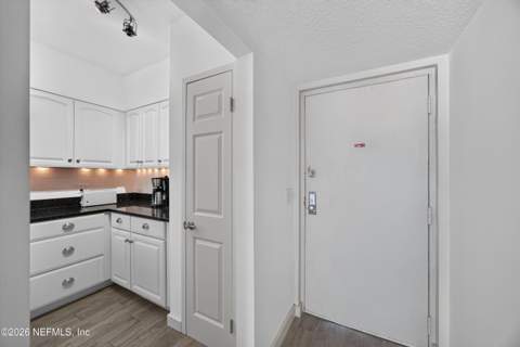 601 1st Street #2B, Jacksonville Beach FL - photo 8 of 46