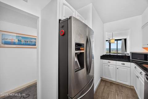 601 1st Street #2B, Jacksonville Beach FL - photo 16 of 46