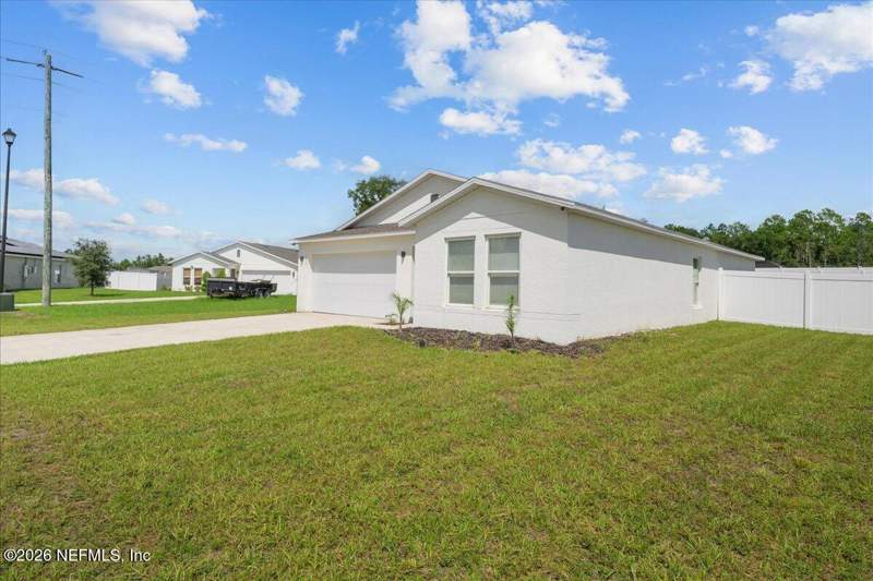 3 bedroom Single Family Residence at 179 River Ridge Place, Metes & Bounds, Welaka — photo 4