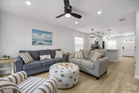 2106 Gail Avenue, Jacksonville Beach FL - photo 13 of 26