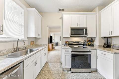 683 Bridal Avenue, Jacksonville FL - photo 8 of 36