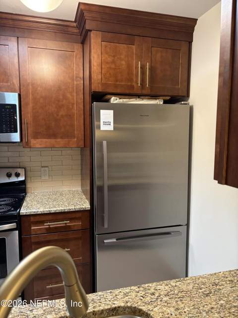 3765 Crown Point Road #7, Jacksonville FL - photo 8 of 40