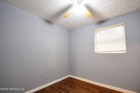 5926 Dunmire Avenue, Jacksonville FL - photo 7 of 15