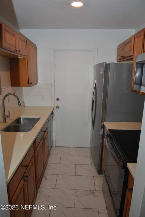 1200 BRETTA Street #25, Jacksonville FL - photo 6 of 11