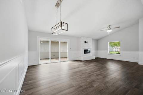 11479 Mandarin Glen Circle, Jacksonville FL - photo 9 of 25