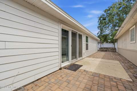 11479 Mandarin Glen Circle, Jacksonville FL - photo 21 of 25