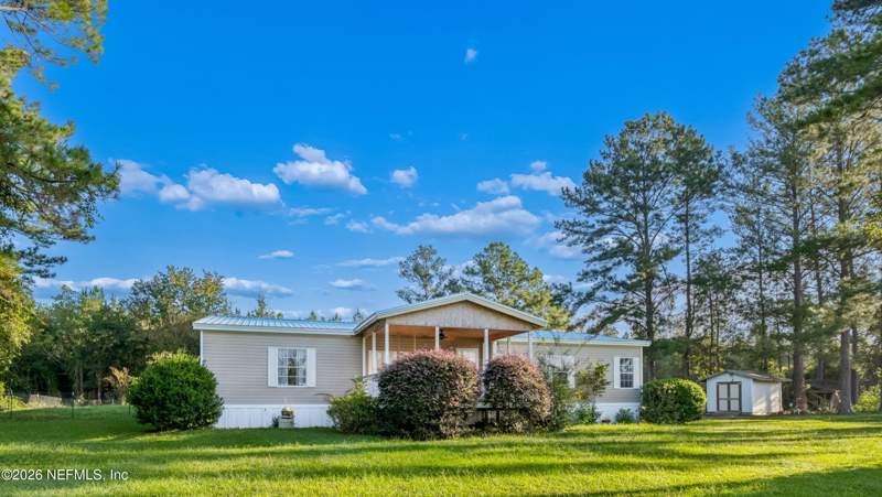 3 bedroom Mobile Home at 8611 NW County Road 225, Metes & Bounds, Starke — photo 3