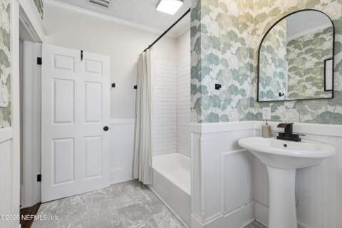 4538 Polaris Street, Jacksonville FL - photo 16 of 39