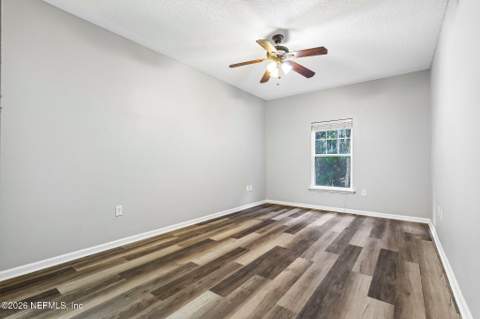 4998 KEY LIME Drive #106, Jacksonville FL - photo 21 of 33