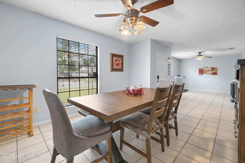 3 bedroom Single Family Residence at 10859 SADDLE HORN Drive, Hunters Point, Jacksonville — photo 5