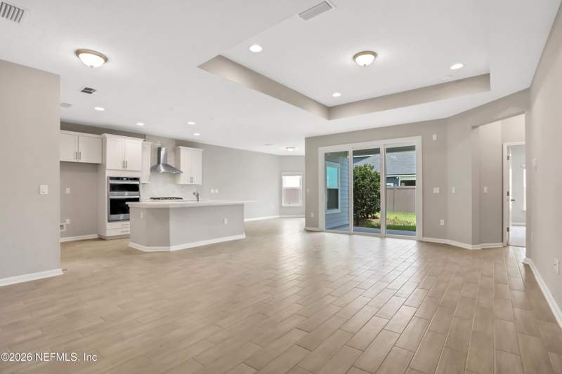 3 bedroom Single Family Residence at 14301 FIREBIRD Drive, Bellbrooke, Jacksonville — photo 4
