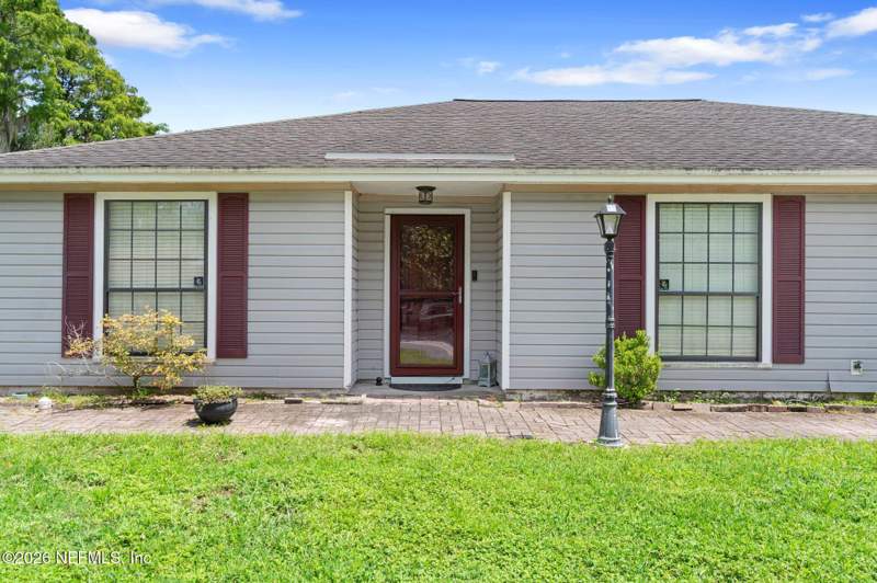 3 bedroom Single Family Residence at 10859 Saddle Horn Drive, Hunters Point, Jacksonville — photo 2