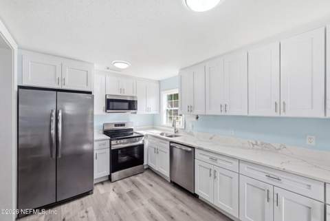 1745 Hilltop Boulevard, Jacksonville FL - photo 9 of 26