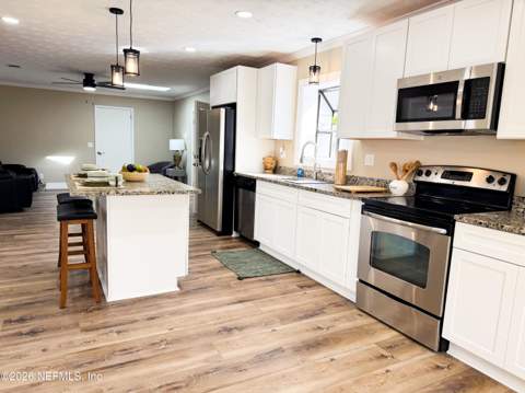 575 BOWIE Boulevard, Orange Park FL - photo 8 of 36