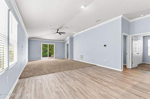 6092 Bucking Bronco Drive, Jacksonville FL - photo 12 of 33