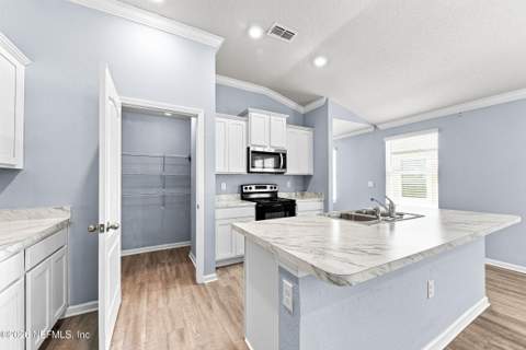 6092 Bucking Bronco Drive, Jacksonville FL - photo 10 of 33