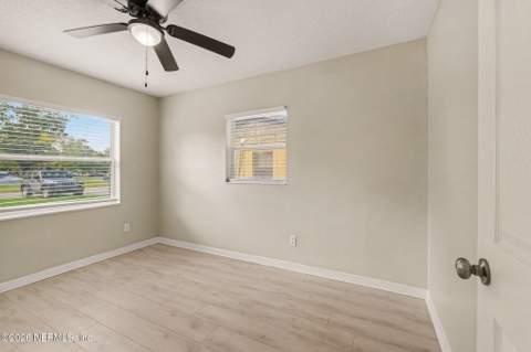 6423 Shetland Road, Jacksonville FL - photo 6 of 16