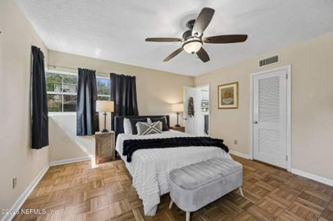 4704 Princess Anne Lane, Jacksonville FL - photo 20 of 57