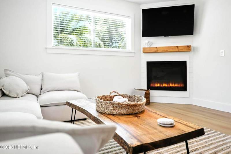 3 bedroom Single Family Residence at 1520 Republic Drive, Jacksonville Beach, Jacksonville Beach — photo 3
