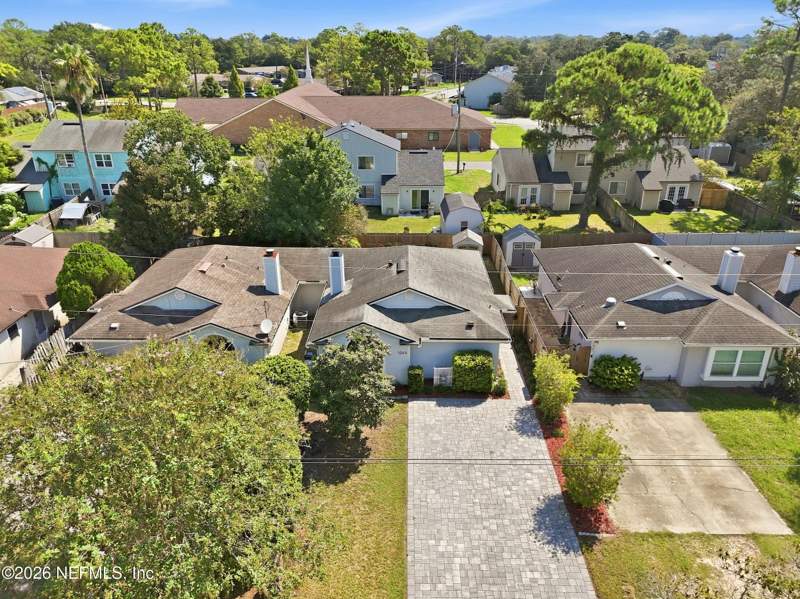 3 bedroom Single Family Residence at 1065 Hibiscus Street, Beach Harbor, Atlantic Beach — photo 4