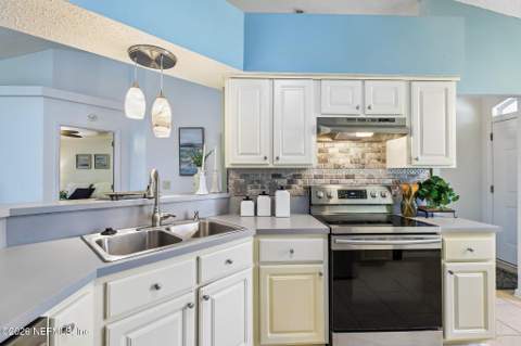 2909 Decidely Street, Green Cove Springs FL - photo 13 of 36