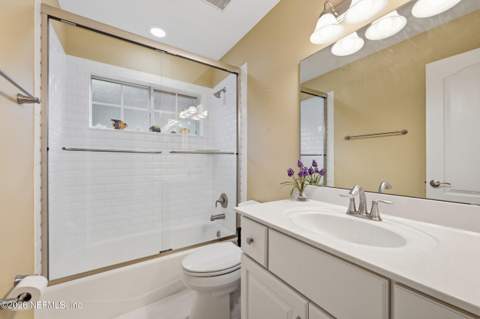 1532 Nottingham Knoll Drive, Jacksonville FL - photo 23 of 40
