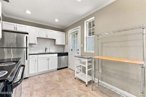 711 Valley Forge Road, Jacksonville FL - photo 14 of 38