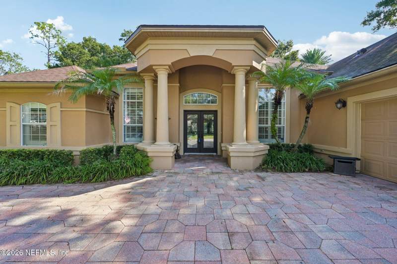 5 bedroom Single Family Residence at 1553 Nottingham Knoll Drive, Queens Harbour, Jacksonville — photo 3