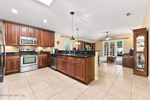 363 Porta Rosa Circle, St. Augustine FL - photo 13 of 43