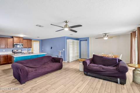 2344 Bonnie Lakes Drive, Green Cove Springs FL - photo 12 of 46