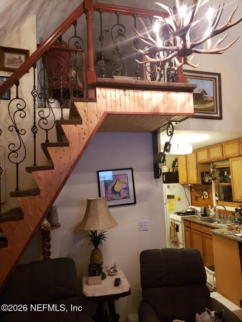 2 bedroom Single Family Residence at 115 HAYES Avenue, River Park, Crescent City — photo 1