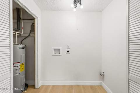 5646 Ricker Road, Jacksonville FL - photo 17 of 31