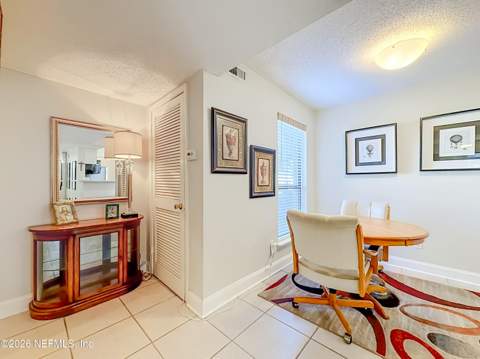 10200 Belle Rive Boulevard #127, Jacksonville FL - photo 12 of 33