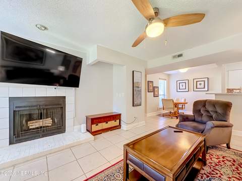 10200 Belle Rive Boulevard #127, Jacksonville FL - photo 22 of 33