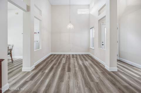 9508 Southbrook Drive, Jacksonville FL - photo 8 of 37