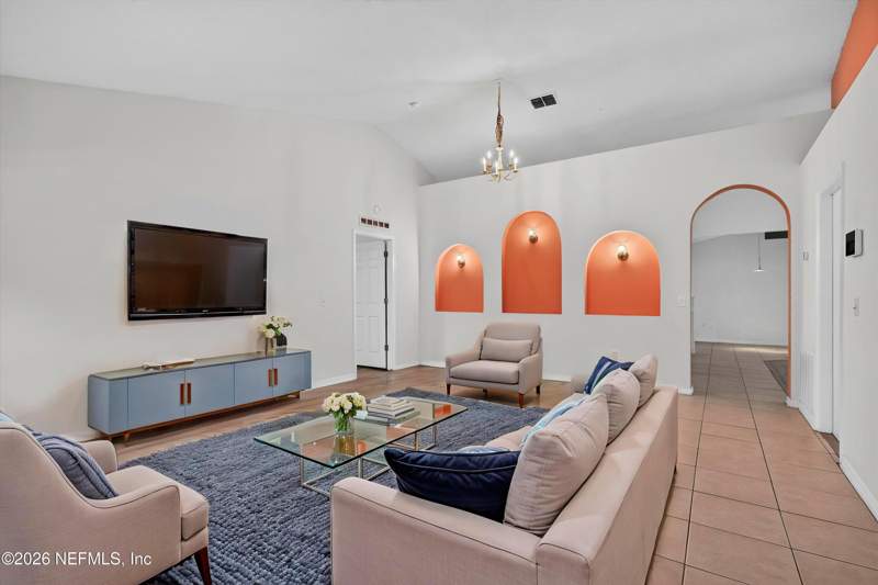 4 bedroom Single Family Residence at 5563 Westland Station Road, Westland Station, Jacksonville — photo 4
