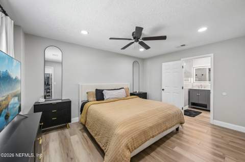 4229 Huntington Forest Boulevard, Jacksonville FL - photo 12 of 47