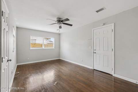 235 Baisden Road, Jacksonville FL - photo 6 of 17