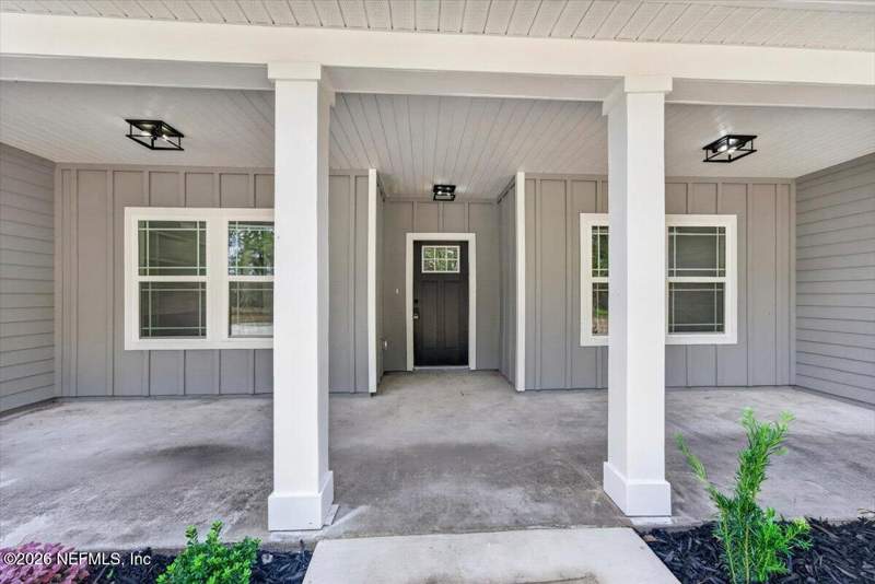 4 bedroom Single Family Residence at 9193 SW County Rd 225, Metes & Bounds, Starke — photo 3