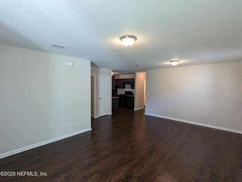 3 bedroom Single Family Residence at 463 W 59th Street, Edmondsons North, Jacksonville — photo 3