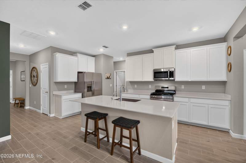 3 bedroom Single Family Residence at 409 Hasler Avenue, Silver Meadows, St. Augustine — photo 3