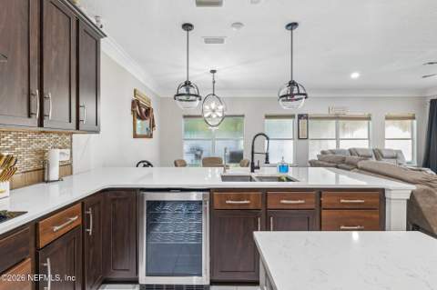 13998 Summer Breeze Drive, Jacksonville FL - photo 8 of 54
