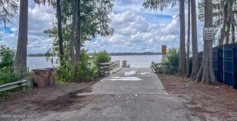 6723 SW 95th Street, Hampton FL - photo 13 of 58