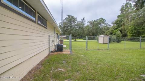 6723 SW 95th Street, Hampton FL - photo 22 of 58