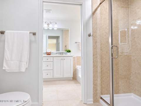 9185 Rosewater Lane, Jacksonville FL - photo 17 of 42
