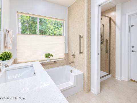 9185 Rosewater Lane, Jacksonville FL - photo 18 of 42