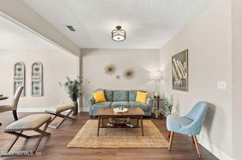 1615 Vineland Circle #B, Fleming Island FL - photo 12 of 63