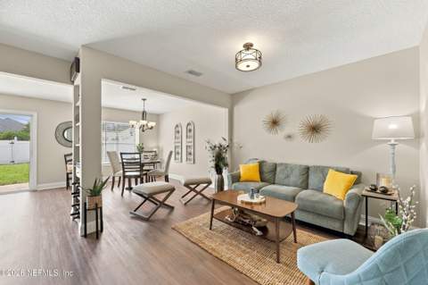 1615 Vineland Circle #B, Fleming Island FL - photo 11 of 63