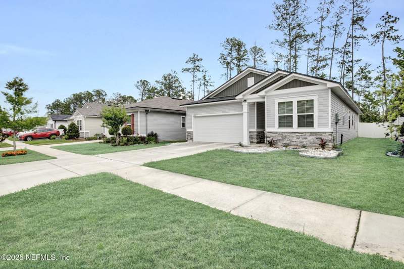 3 bedroom Single Family Residence at 1860 Cogdill, Laurel Oaks, Middleburg — photo 2